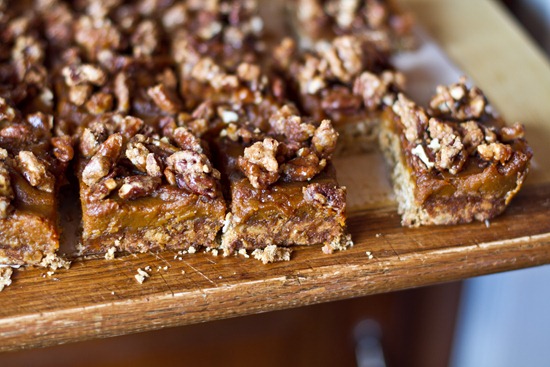 20101106IMG 9808 thumb   Pumpkin Butter Oat Squares with Candied Pecans