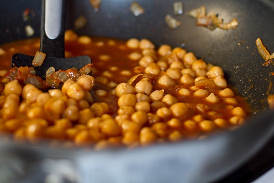 20101109IMG 0204 thumb   Daily Picture Feature + Channa Masala